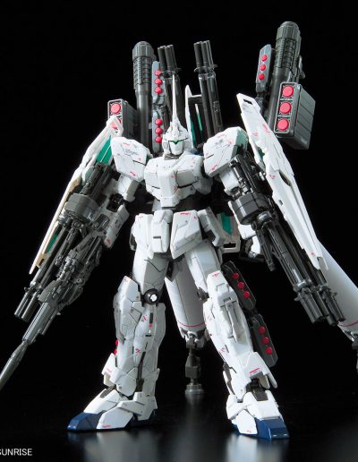 RG 1/144 Full Armor Unicorn Gundam unicorn standing